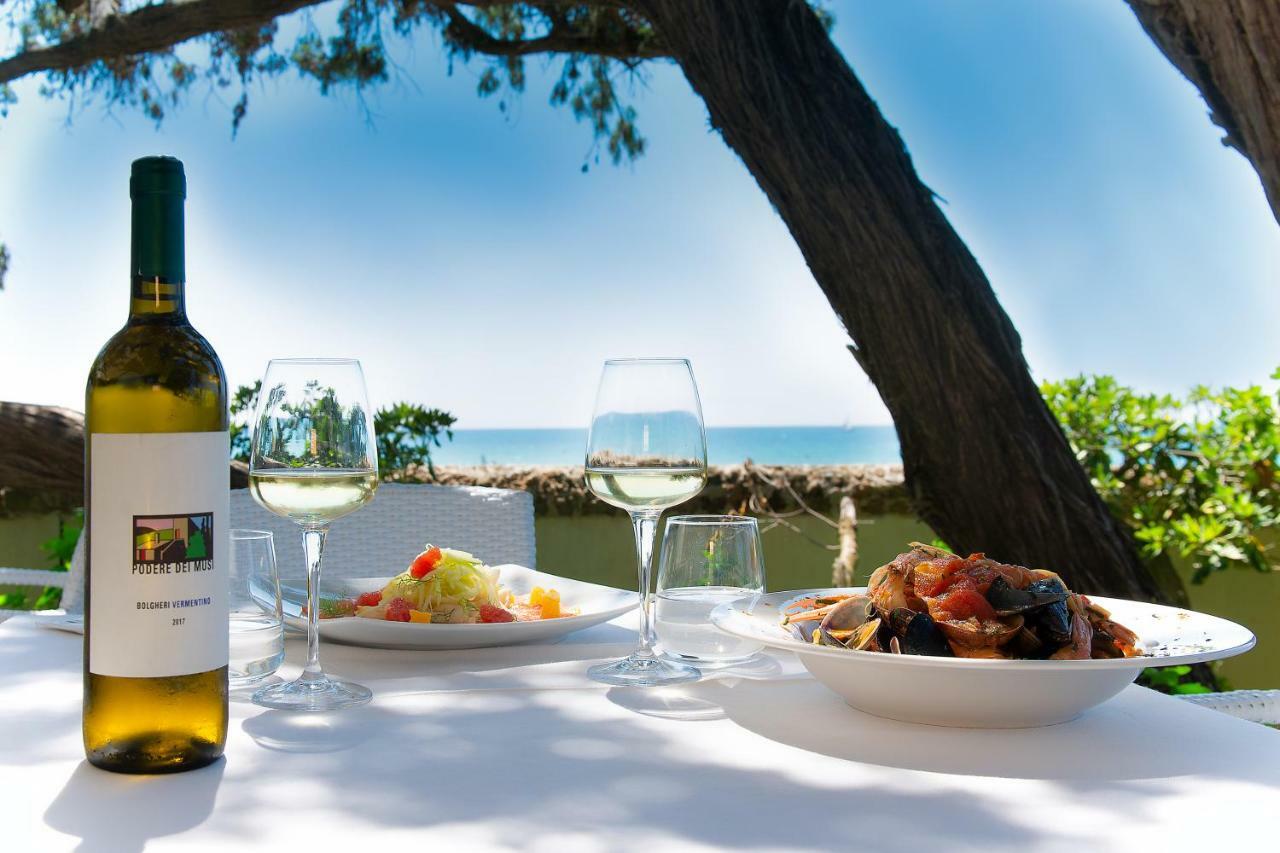 Hotel I Ginepri Marina di Castagneto Carducci Buitenkant foto